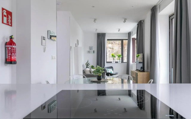 Riverside by Forever Rentals