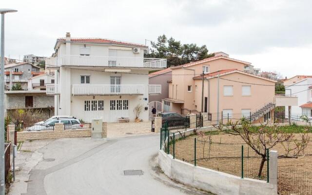 Apartments Villa Dane 3408