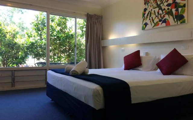 Arcadia Village Motel