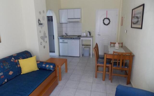 Ioli Apartments