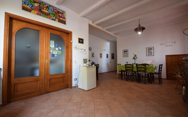 Alba Tra I Pini B&B