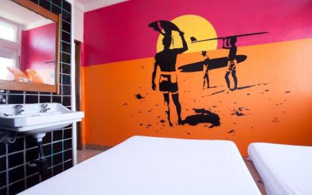 Hostel & Surfcamp 55