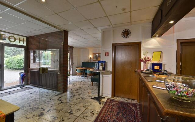 Greenline Hotel Holst