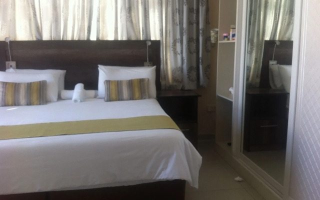 First Avenue Guest House