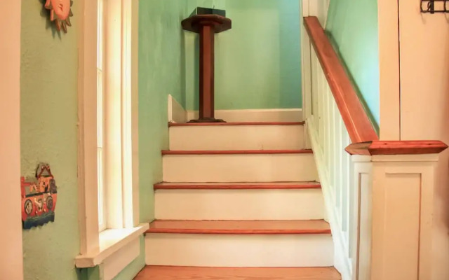 Shaded Beachtown Vacation Estate (102-22)