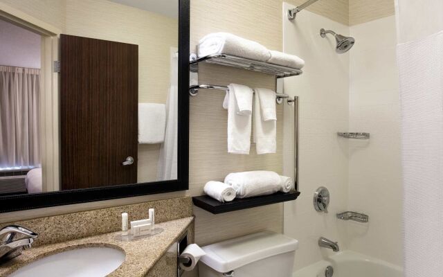 Fairfield Inn and Suites By Marriott Merrillville