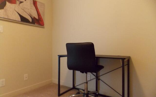 FastLane Suites Rouleau North