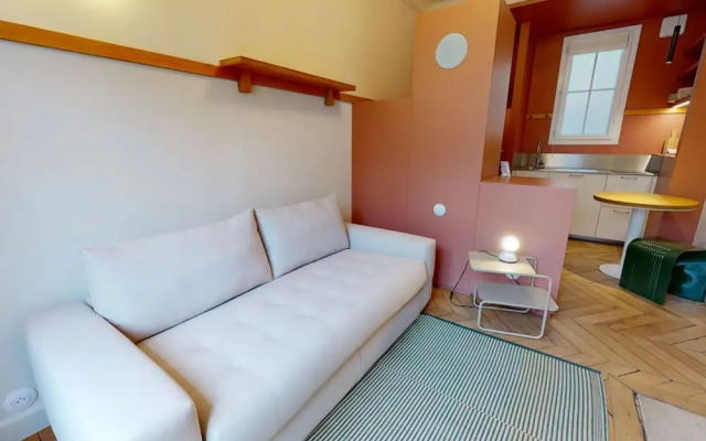 Delightful 1-bed Studio w Shared Co-working Space