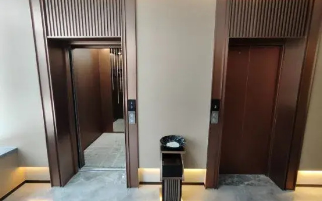 Fengyuan Hotel