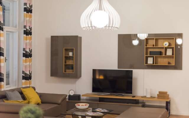 Singerstraße Luxury Apartment