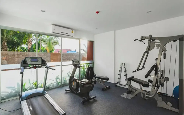 Studio in Chic Condo in Karon A510