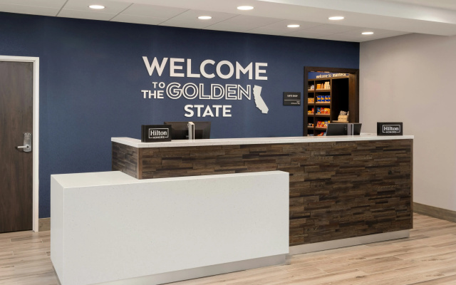 Hampton Inn & Suites Manteca