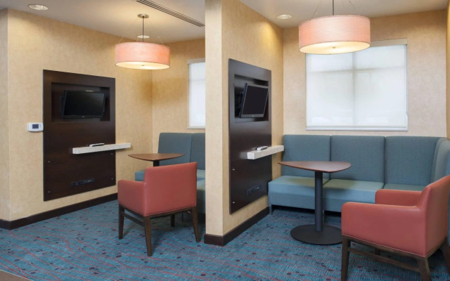 Residence Inn by Marriott Grand Rapids Airport - фото 4