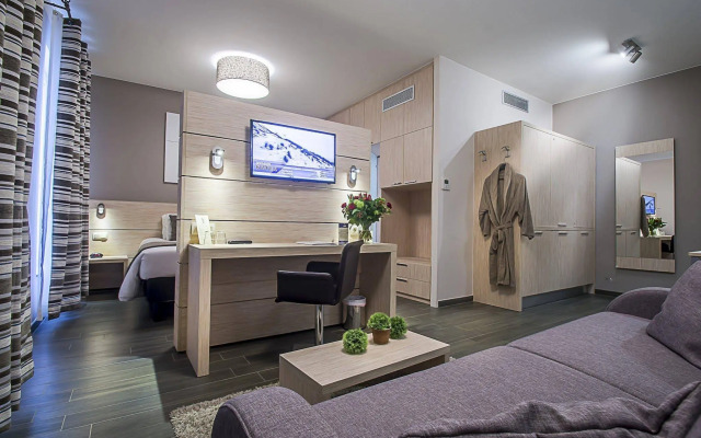 Ibis Styles Charleroi Airport Aero44