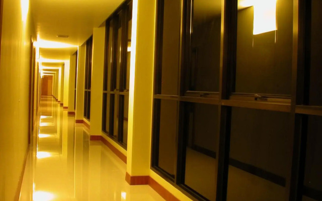 Maximillian Hotel