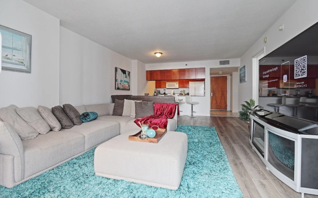 OneLuxStay in the Heart of Brickell