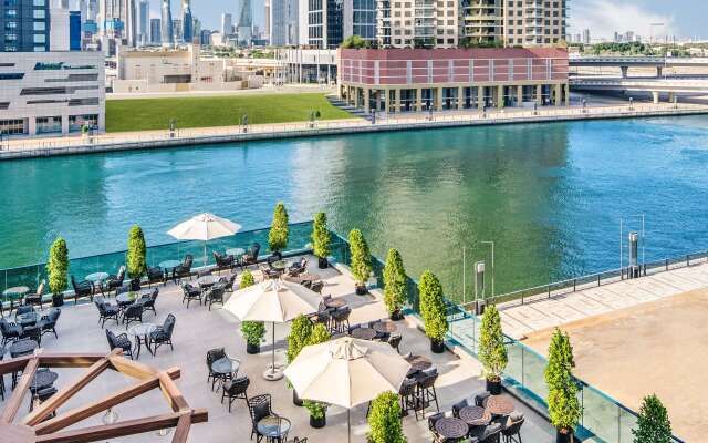 Radisson Blu Hotel, Dubai Canal View Hotel