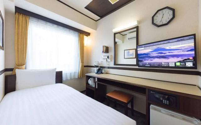 Toyoko Inn Nagoya Marunouchi