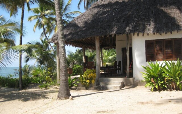 Hansen Beach Villa