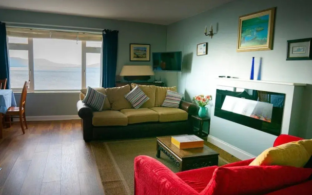 Coastal Kerry Hideaway - Sleeps 6 & Free Parking