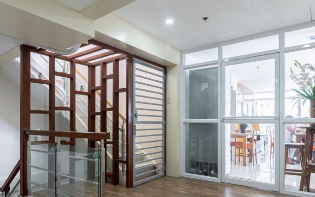 Zen Rooms Thirdys Inn Legazpi