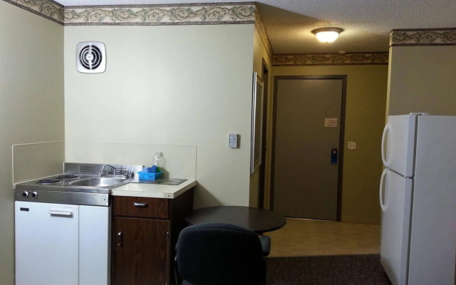 Ramada by Wyndham Dawson Creek