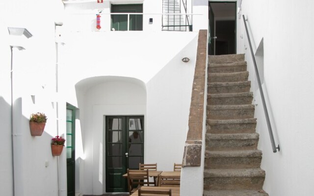 Casa Soure Suites & Apartments