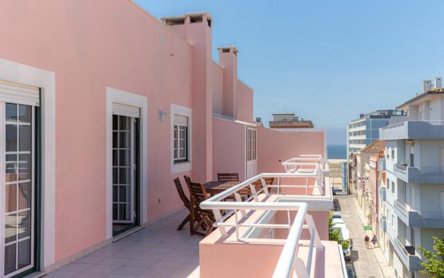 Terrace Bairro Novo by Rent4all