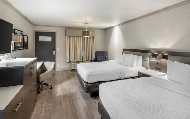 Best Western Plus Executive Suites