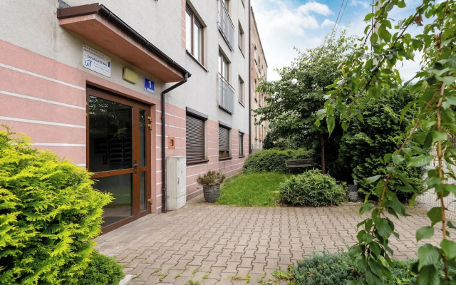 Działkowa Apartment Chorzów by Renters