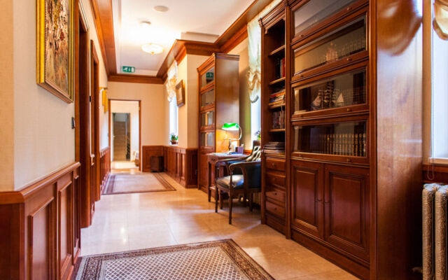 TB Palace Hotel & SPA