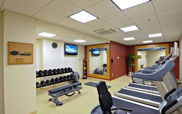 Hampton Inn & Suites Columbus-Downtown