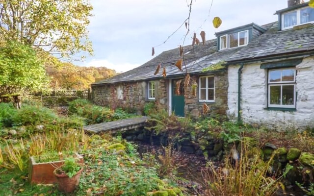 High Wallowbarrow Farm Cottage