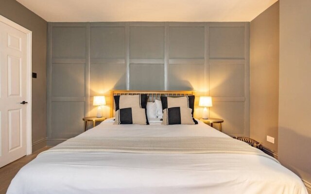 The Paddington Flat - Modern 2bdr With Patio