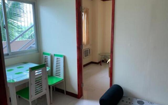 Elreds Condo