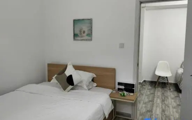 Hua'an Apartment