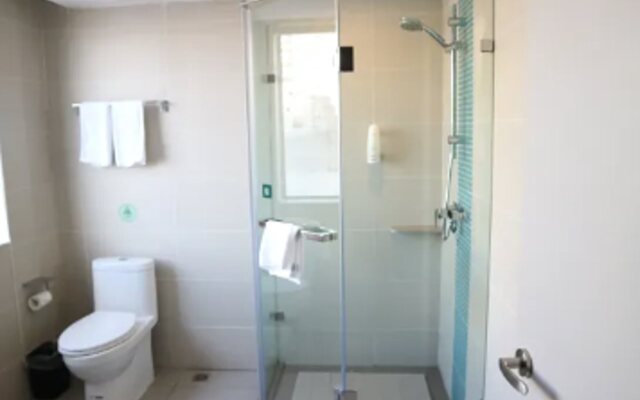 Homeinn Selected Hotel (Kunming Anning Wuyue Plaza)