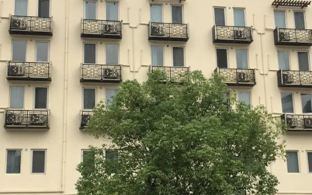 CJIA Apartment (Shanghai Jinshajiang Road Subway Station)