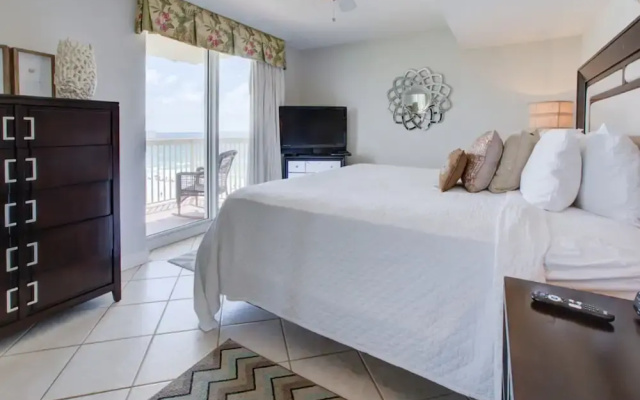 Pelican Beach Resort 0801
