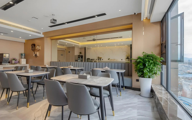 Gya Hotel Kunming Zijin Center Xiaodongcun Metro Station