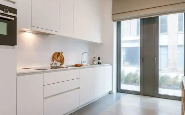 Spacious House Close to the Beach
