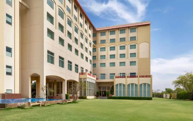 Ramada By Wyndham Jaipur Jaisinghpura