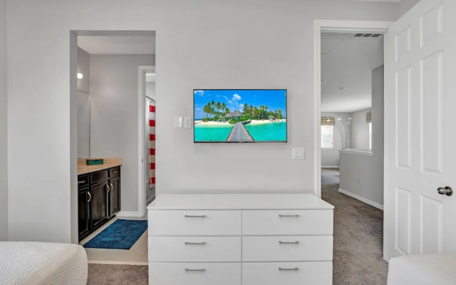 9023 Pelican Cove