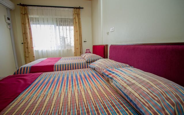 Askay Hotel Suites