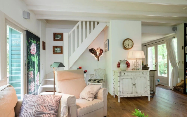 Cozy Countryside Escape in Dalfsen