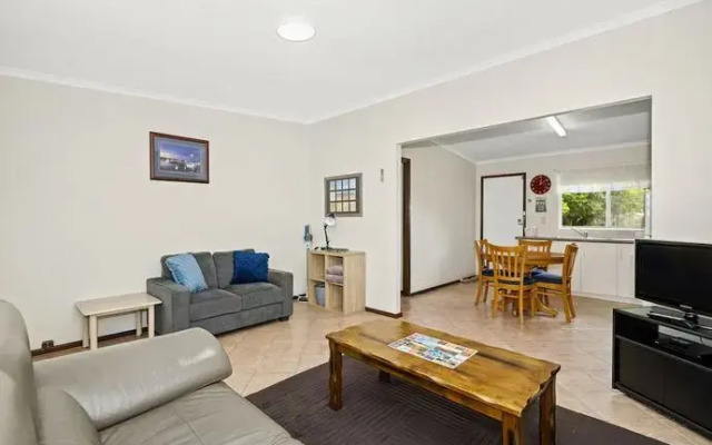 Middleton Mews Unit 8