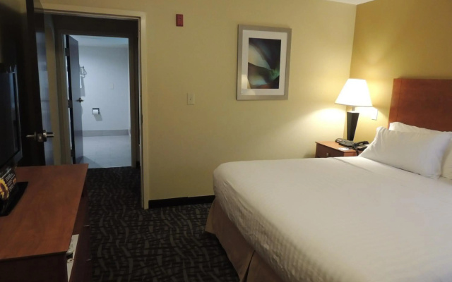 Holiday Inn Express & Suites Birmingham Trussville by IHG
