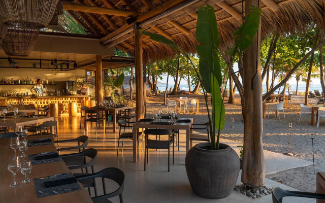 Hotel Nantipa - A Tico Beach Experience