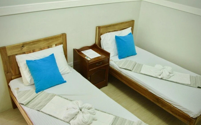 Romblon Fun Divers & Inn