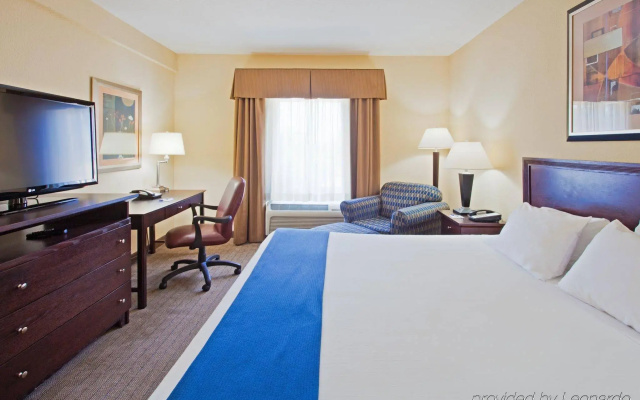 Holiday Inn Express Hotel & Suites Clearwater/Us 19 N by IHG